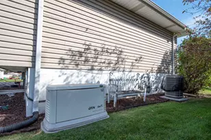 2974 Glenwood St, Portage, IN 46368 - Photo 9