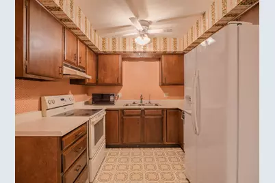 910 Camellia Drive #11, Munster, IN 46321 - Photo 7