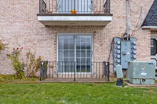 910 Camellia Dr, Munster, IN 46321 - Photo 19