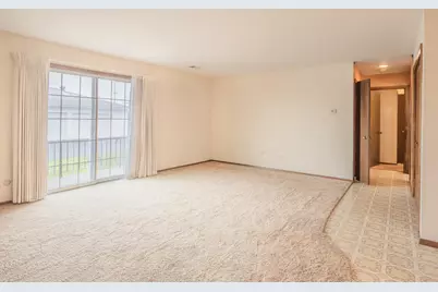 910 Camellia Drive #11, Munster, IN 46321 - Photo 3