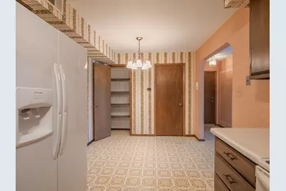 910 Camellia Drive #11, Munster, IN 46321 - Photo 9