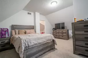 209 Dupage St, Michigan City, IN 46360 - Photo 15