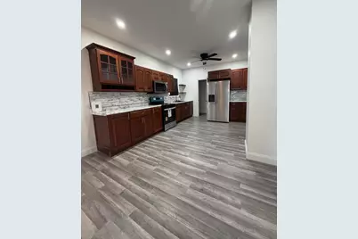 519 W 39th Avenue, Gary, IN 46408 - Photo 7