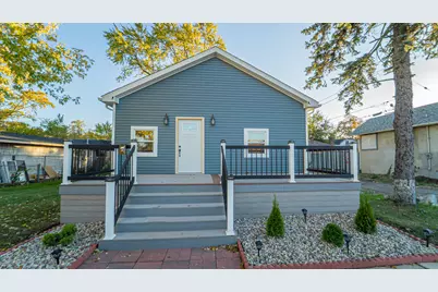 519 W 39th Avenue, Gary, IN 46408 - Photo 1