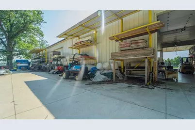 139 Gatlin Drive, Griffith, IN 46319 - Photo 11