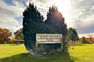 692 Capitol Dr, Hobart, IN 46342 - Photo 19