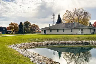 692 Capitol Dr, Hobart, IN 46342 - Photo 17