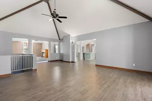 292 S 725 W, Hebron, IN 46341 - Photo 7