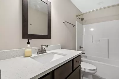 2331 Waterford Circle W, Schererville, IN 46375 - Photo 35