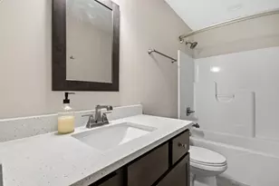 2331 Waterford Cir W, Schererville, IN 46375 - Photo 35