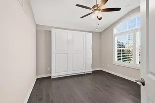 2331 Waterford Cir W, Schererville, IN 46375 - Photo 31