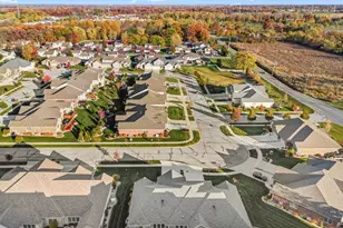 2331 Waterford Cir W, Schererville, IN 46375 - Photo 43