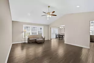 2331 Waterford Cir W, Schererville, IN 46375 - Photo 11