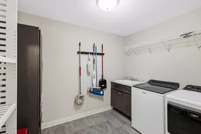 2331 Waterford Circle W, Schererville, IN 46375 - Photo 37