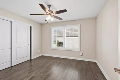 2331 Waterford Circle W, Schererville, IN 46375 - Photo 17