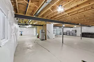 2331 Waterford Cir W, Schererville, IN 46375 - Photo 39