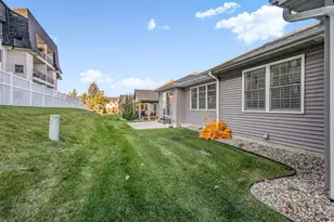 2331 Waterford Cir W, Schererville, IN 46375 - Photo 41