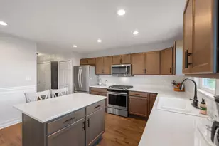 13614 W 105th Pl, Dyer, IN 46311 - Photo 5