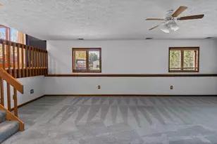 860 N 550 E, Westville, IN 46391 - Photo 9