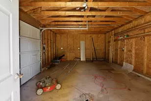 860 N 550 E, Westville, IN 46391 - Photo 5