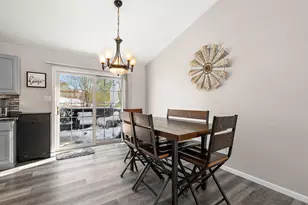 696 Admiral Dr, Westchester Township, IN 46304 - Photo 11