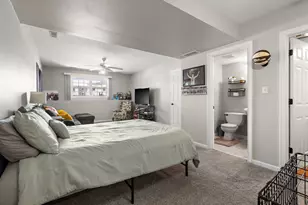 696 Admiral Dr, Westchester Township, IN 46304 - Photo 21