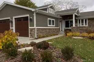 1728 Beachview Ct, Crown Point, IN 46307 - Photo 81