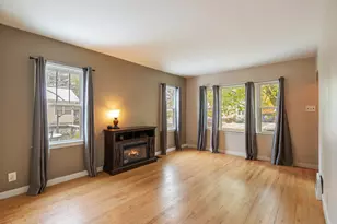 2911 163rd Pl, Hammond, IN 46323 - Photo 7