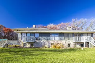 1050 Coolwood Dr, Valparaiso, IN 46385 - Photo 3