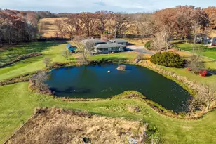 1050 Coolwood Dr, Valparaiso, IN 46385 - Photo 7