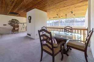 1050 Coolwood Dr, Valparaiso, IN 46385 - Photo 15