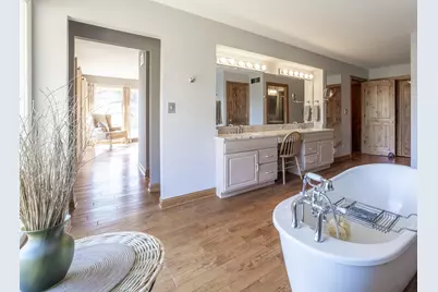 1050 Coolwood Drive, Valparaiso, IN 46385 - Photo 27