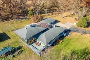 1050 Coolwood Dr, Valparaiso, IN 46385 - Photo 41