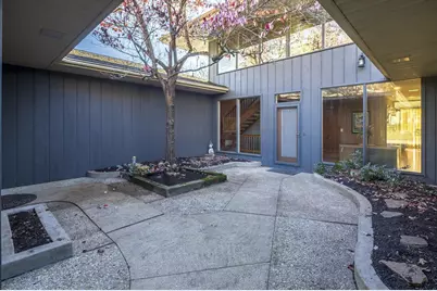 1050 Coolwood Drive, Valparaiso, IN 46385 - Photo 9