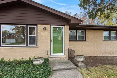 2238 Meadow Lane, Schererville, IN 46375 - Photo 5