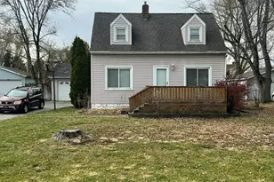 8212 W Taft St, Merrillville, IN 46410 - Photo 1