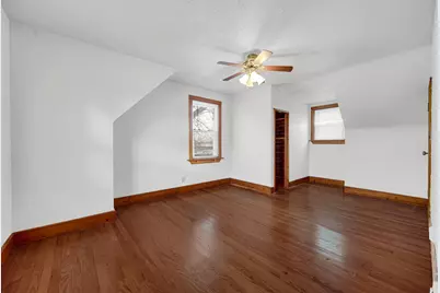 8212 W Taft Street, Merrillville, IN 46410 - Photo 15