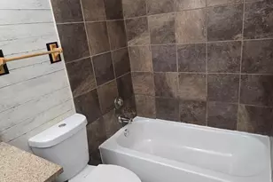 7005 Fillmore Dr, Merrillville, IN 46410 - Photo 7