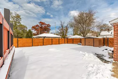 1035 Willard Street, Gary, IN 46404 - Photo 9