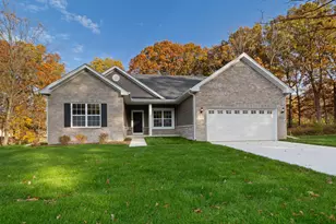 717 Druim Tr, Crown Point, IN 46307 - Photo 1