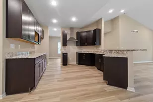 717 Druim Tr, Crown Point, IN 46307 - Photo 13