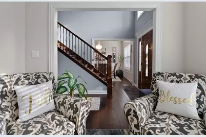 7506 Fawn Valley Drive, Schererville, IN 46375 - Photo 5