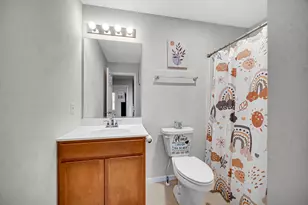 6870 Wallace St, Merrillville, IN 46410 - Photo 19