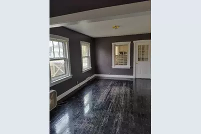 205 N Ashland Avenue, Michigan City, IN 46360 - Photo 5