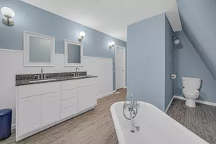 11985 E South St, Walkerton, IN 46574 - Photo 9