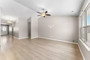 8987 Halfway Dr, Cedar Lake, IN 46303 - Photo 9