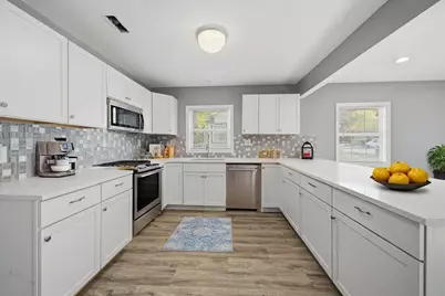 1226 W 45th Avenue, Gary, IN 46408 - Photo 9