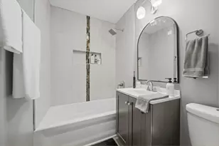 1226 W 45th Ave, Gary, IN 46408 - Photo 31