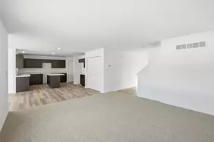 10392 Knox St, Crown Point, IN 46307 - Photo 9