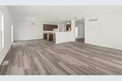 6711 E 103rd Avenue, Crown Point, IN 46307 - Photo 7